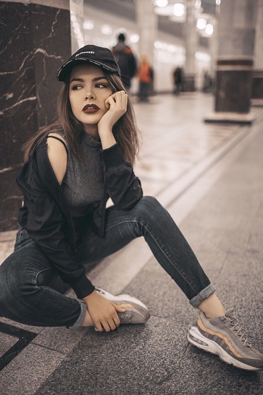 Sassy girls in San Salvador