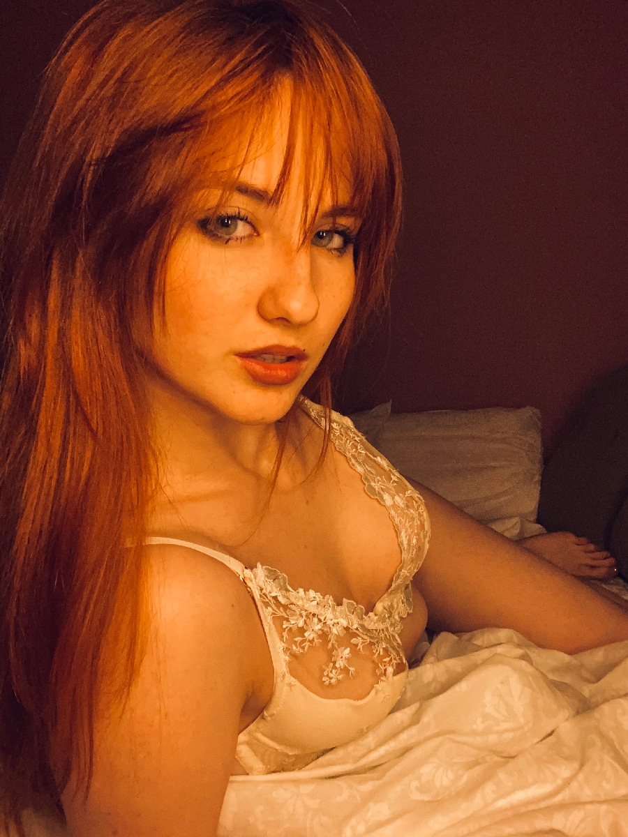 A playful frame from Nata — online in San Salvador