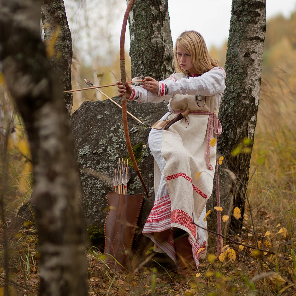 Sexy photo Girls in Slavic costumes in San Salvador